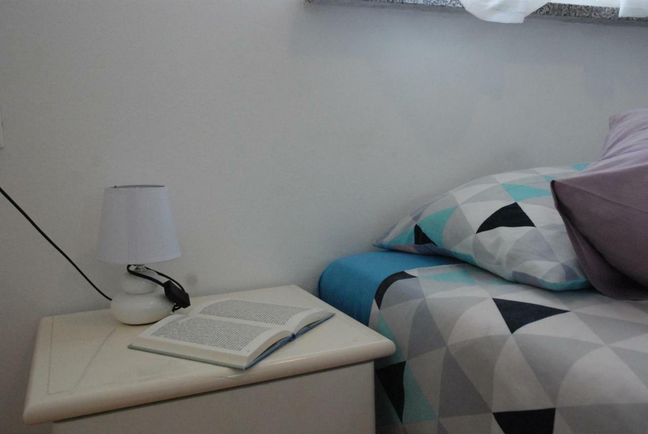 Apartmani Radin Rosini Exteriör bild